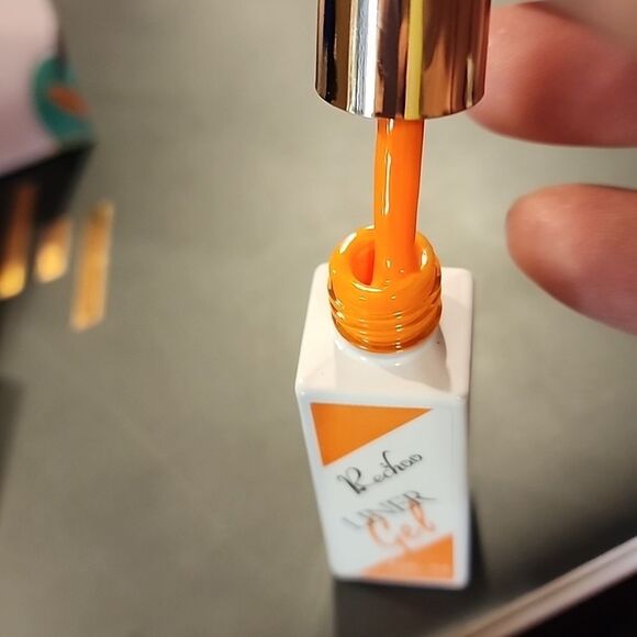 Rosalind Gel Nail Polish Set - Fuscia and Coral Georgeous colors NWT - Picture 2 of 3